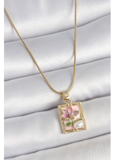 Erb 316L Çelik Gold Renk Pembe Mineli Çiçek İşlemeli İnci Detay Portre Model Kadın Kolye