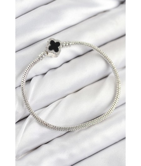 Erb Pirinç Charm Zirkon Taşlı Yonca Model Gümüş Renk Kadın Bileklik Erb Pirinç Charm Zirkon Taşlı Yonca Model Gümüş Renk Kadın Bileklik