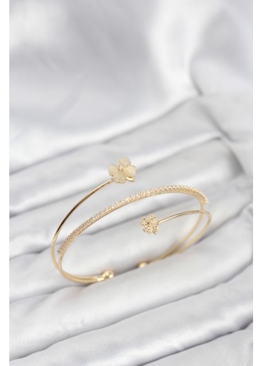 Erb Yonca Çiçek Model Pirinç Gold Renk Kadın Bileklik