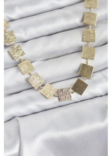 Erb Kare Plaka Model Gold Renk Kadın Kolye