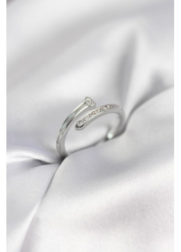 Erb Zirkon Taşlı Gümüş Renk Yassı Çivi Model Kadın Yüzük