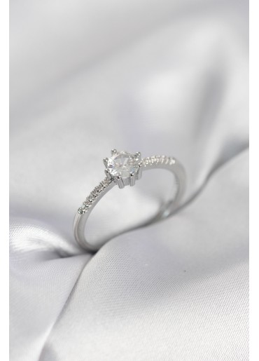 Erb Tek Taş Model Gümüş Renk Zirkon Taşlı Kadın Yüzük