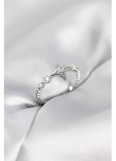 Erb Minimal Kutup Yıldızı Model Zirkon Taşlı Gümüş Renk Kadın Yüzük