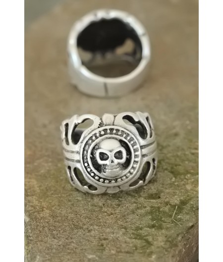 Erb Eskitme Gümüş Renk Metal Kuru Kafa Tasarım Ayarlamalı Erkek Yüzük
