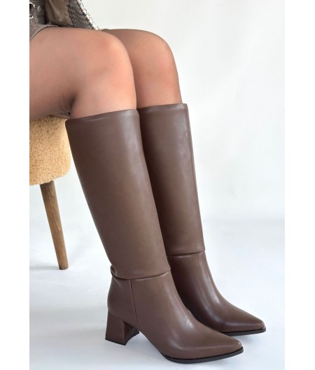 Roksa Acı Kahvei Cilt Topuklu Çizme Roksa Acı Kahvei Cilt Topuklu Çizme