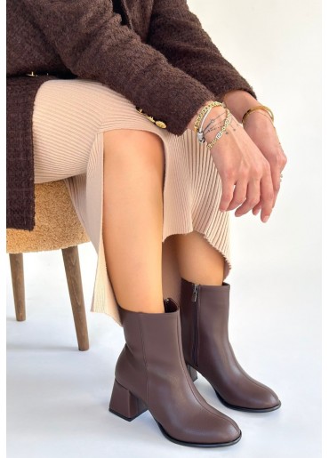 Tendy Kahverengi Cilt Topuklu Bot