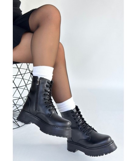 Jonni Siyah Cilt Bağcıklı Bot Jonni Siyah Cilt Bağcıklı Bot