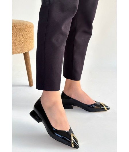 Goes Siyah Rugan Babet Ayakkabı