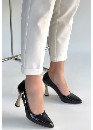 Motya Siyah Rugan Topuklu Ayakkabı