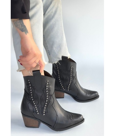 Matin Siyah Cilt Topuklu Bot