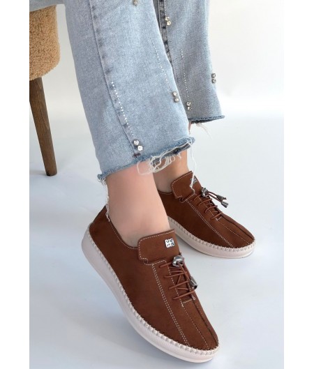 Warte Kahverengi Süet Bağcıklı Spor Ayakkabı Warte Kahverengi Süet Bağcıklı Spor Ayakkabı