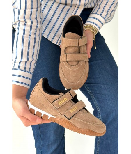 Tunga Bej Süet Cırt Cırtlı Spor Ayakkabı