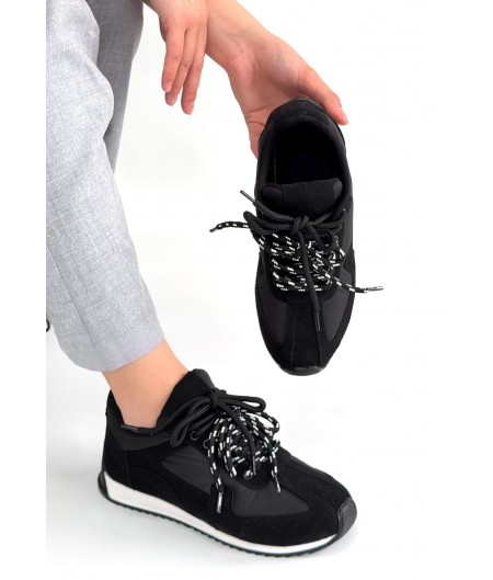 Jeat Siyah Nubuk Bağcıklı Spor Ayakkabı