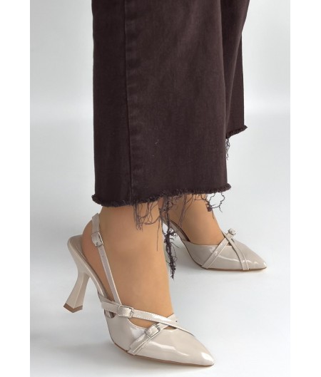 Tetti Bej Rugan Topuklu Ayakkabı