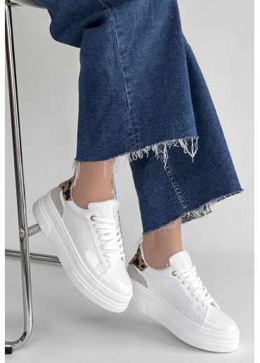 Jetan Beyaz Rugan Bağcıklı Spor Ayakkabı