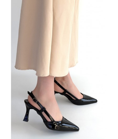 Hoost Siyah Rugan Topuklu Ayakkabı