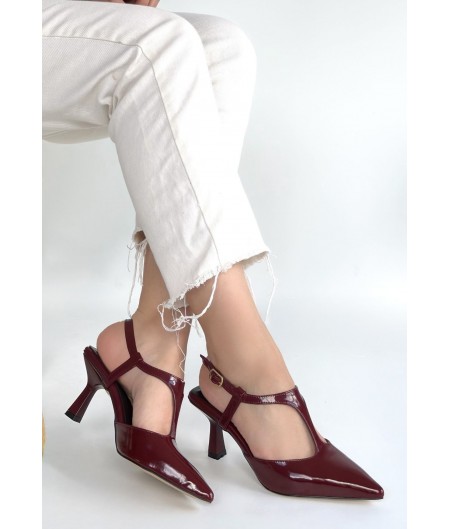 Tula Bordo Rugan Topuklu Ayakkabı