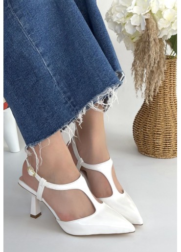Tula Beyaz Rugan Topuklu Ayakkabı
