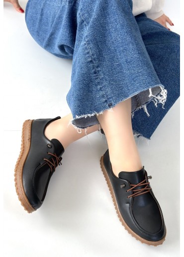 Guot Siyah Cilt Bağcıklı Babet Ayakkabı